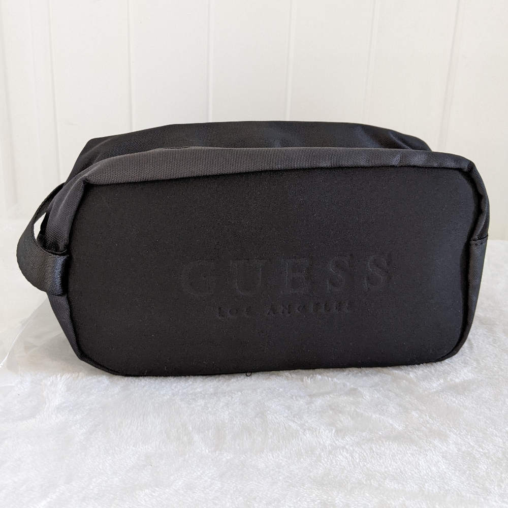 NWOT GUESS Toiletries Bag, Men